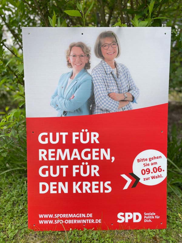 SPD Oberwinter hängt ihre Wahlplakate für die Kommunalwahl 2024
